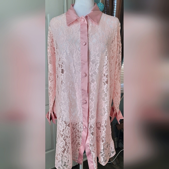 Victoria's Secret Other - Vintage 90's Victoria's Secret Lace Button-Up Night Shirt Women's M/L Pink Satin